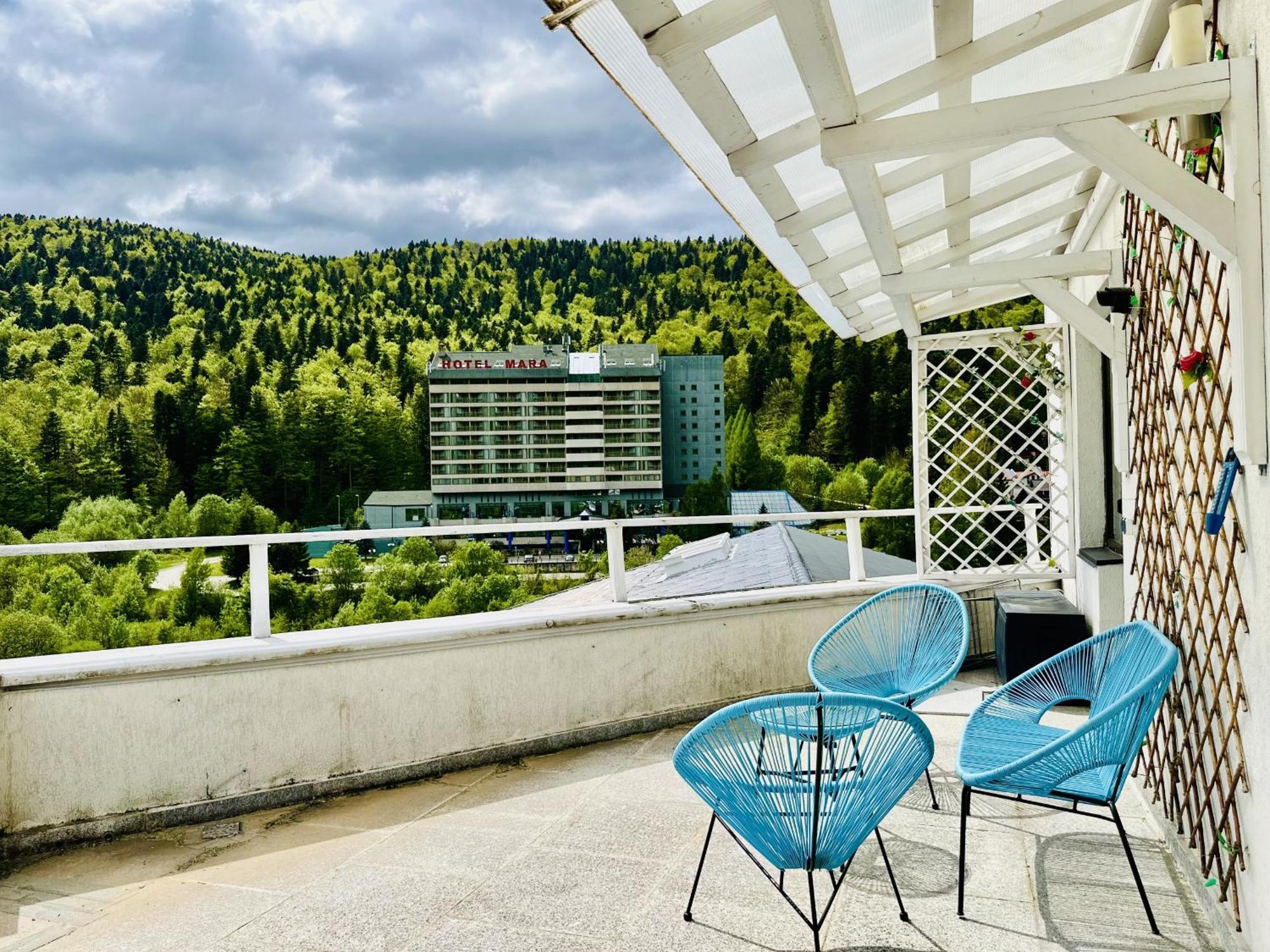 Apartamento Sky Is The Limit Sinaia Exterior foto